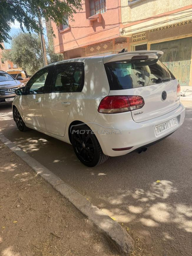سياره جميلة للبيع 