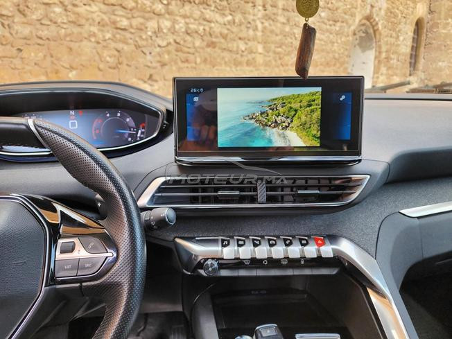 Peugeot 3008 encore neuve 