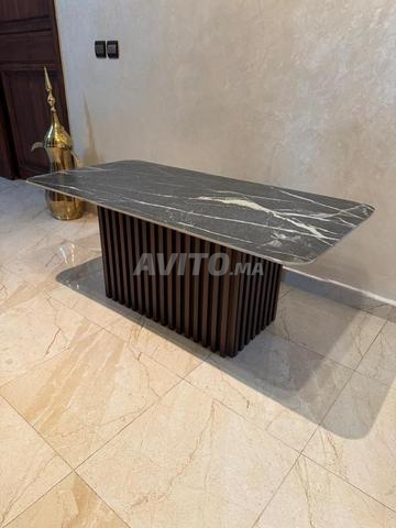 Table moderne - 2