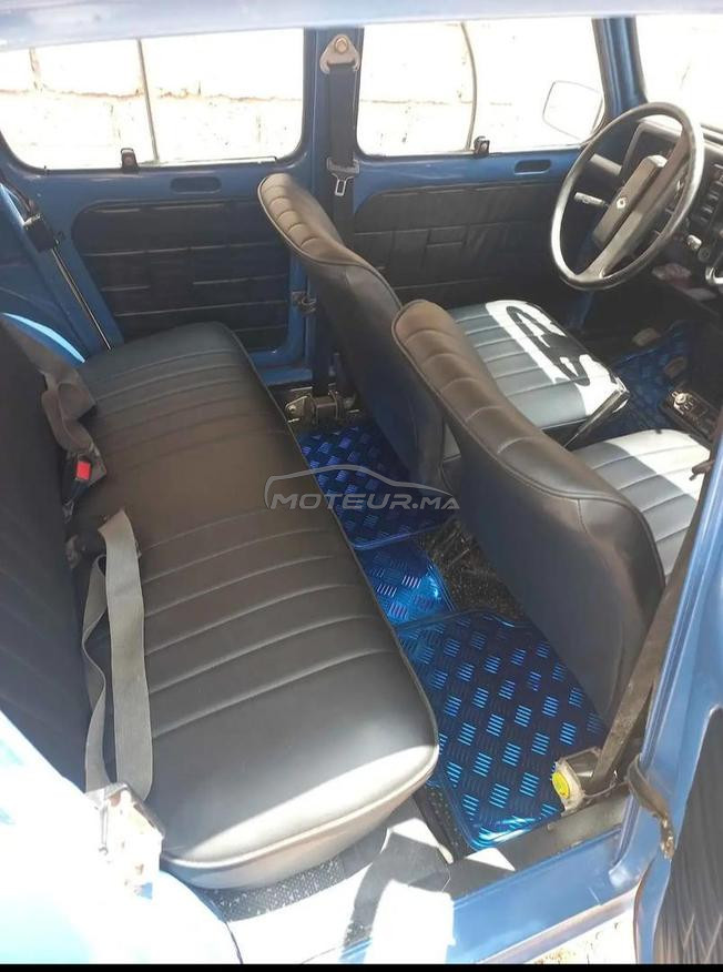RENAULT 4 سيارة اقتصادية
