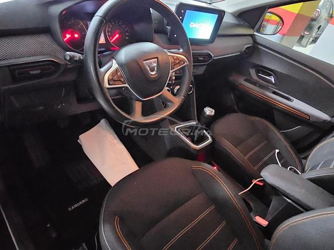 voiture dacia bonne état 