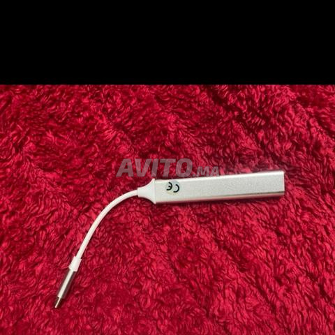 Hub USB Type-C OTG نقي وبحالة ممتازة