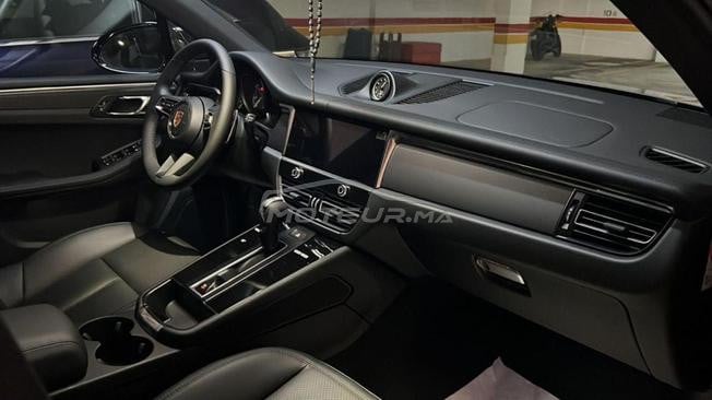 Porsche Macan Essence Automatique 2023 à Bouskoura