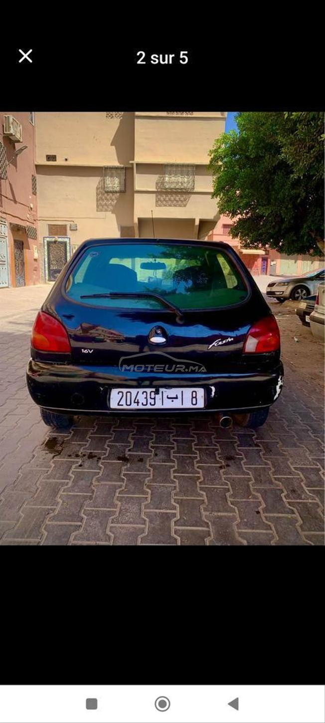 سيارة اقتصادية وعملية