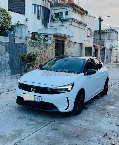 Opel Corsa Diesel Manuelle 2025 à Tétouan - 2