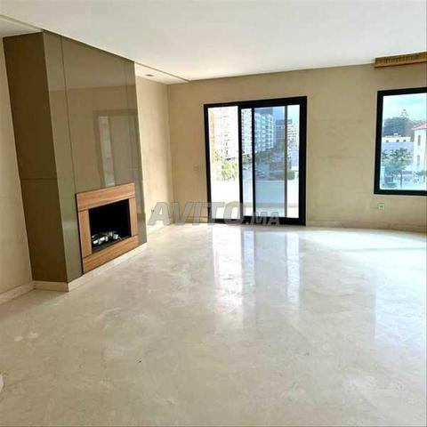 214905-Appt à louer à 15000DH à Racine - 2