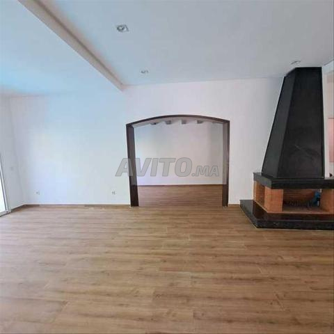 196047-Vente Villa à Casablanca Ain Diab de 293 m² - 2
