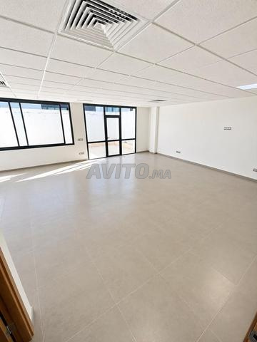 🏢 Bureau à louer – 96 m² | Location longue durée - 2