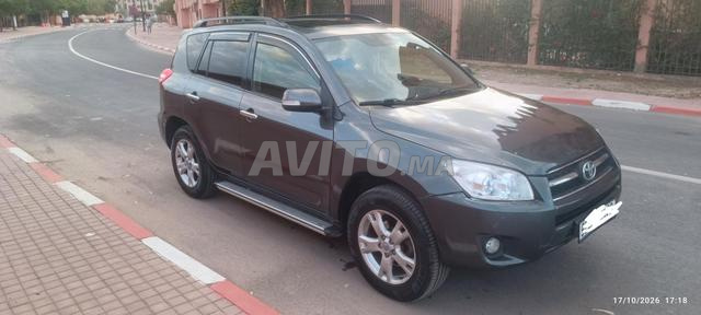 Toyota RAV4 - 2