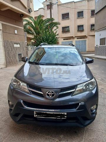Toyota RAV4 Modèle 2015