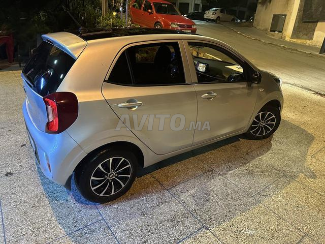 Kia Picanto Essence Automatique 2020 à Tanger