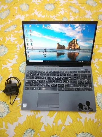 Sony i5 10ème Ram 8 disque 256 SSD écran 15