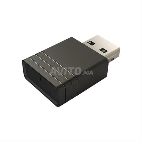 وحدة VSB050 واي فاي / بلوتوث للشاشات