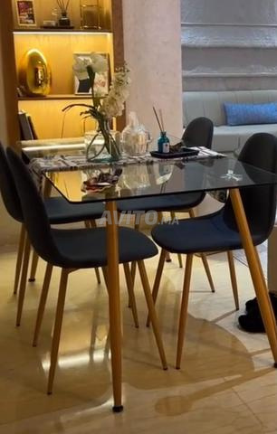 Table à manger - 2