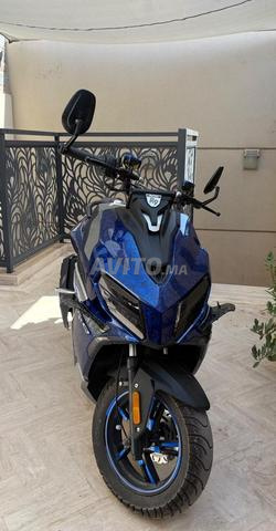 Moto R9 2025 - 2