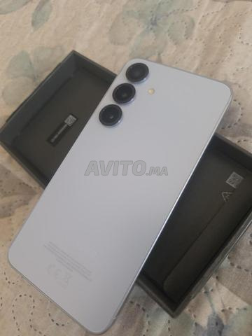 Galaxy S25 - 2