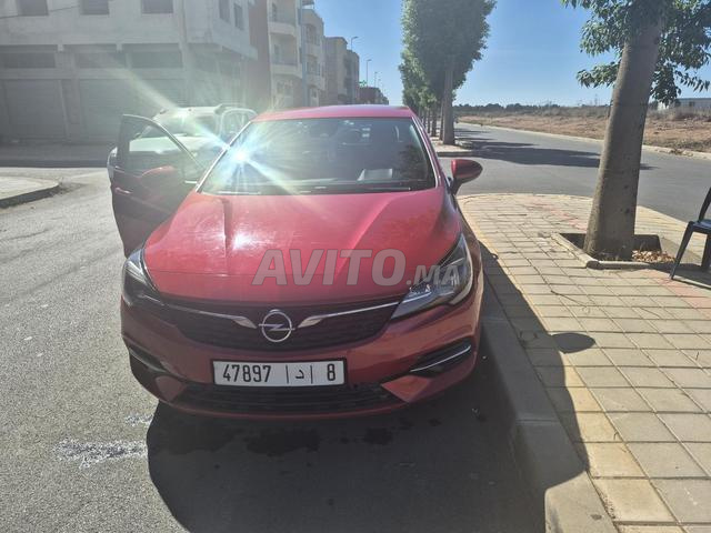 Opel Astra Diesel Automatique 2021 à Casablanca - 2