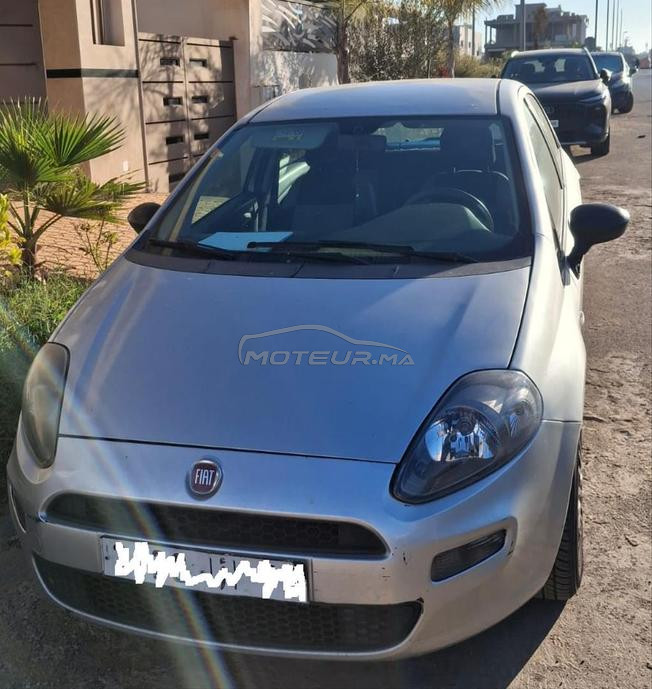 Fiat Punto Diesel Manuelle 2014 à Salé