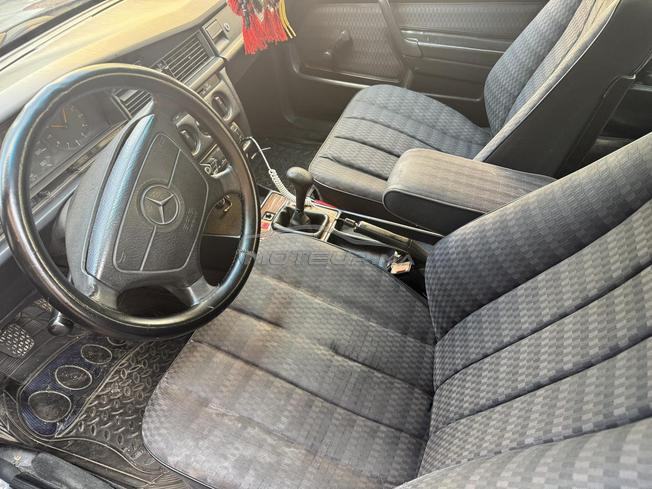 MERCEDES BENZ 190D
