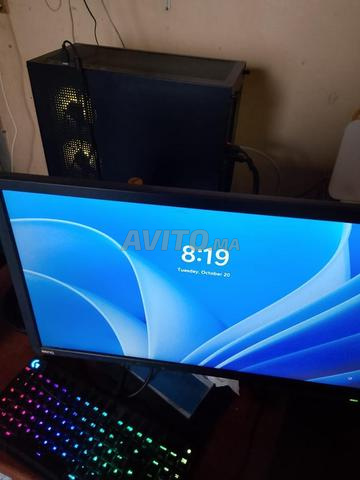 RYZEN 7 7800X3D RTX 4070 12GB - 2