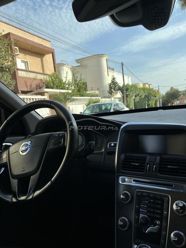 volvo xc60 2016