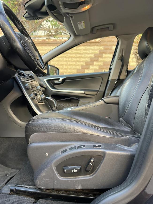 volvo xc60 2016