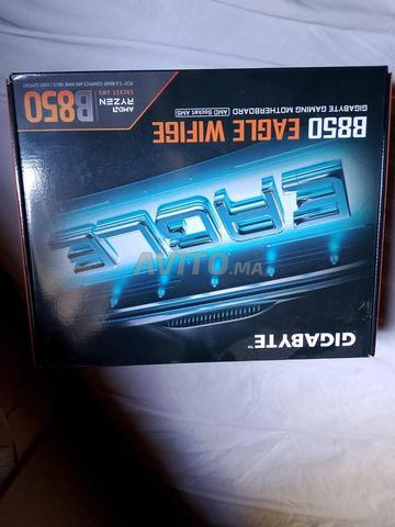 RYZEN 7 7800X3D RTX 4070 12GB
