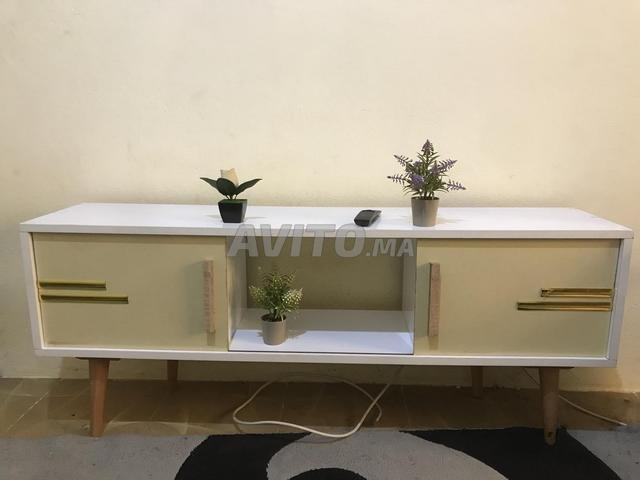 Table TV 130cm