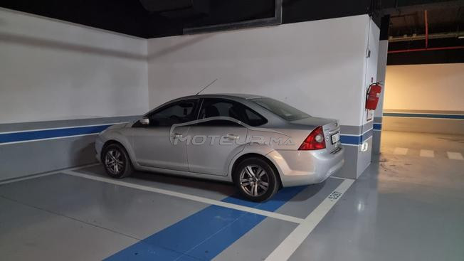 ford focus ghia 
