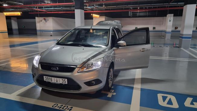 ford focus ghia 