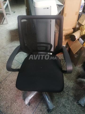Promo chaise de bureau 700 dh au lieu de 1000 dhs