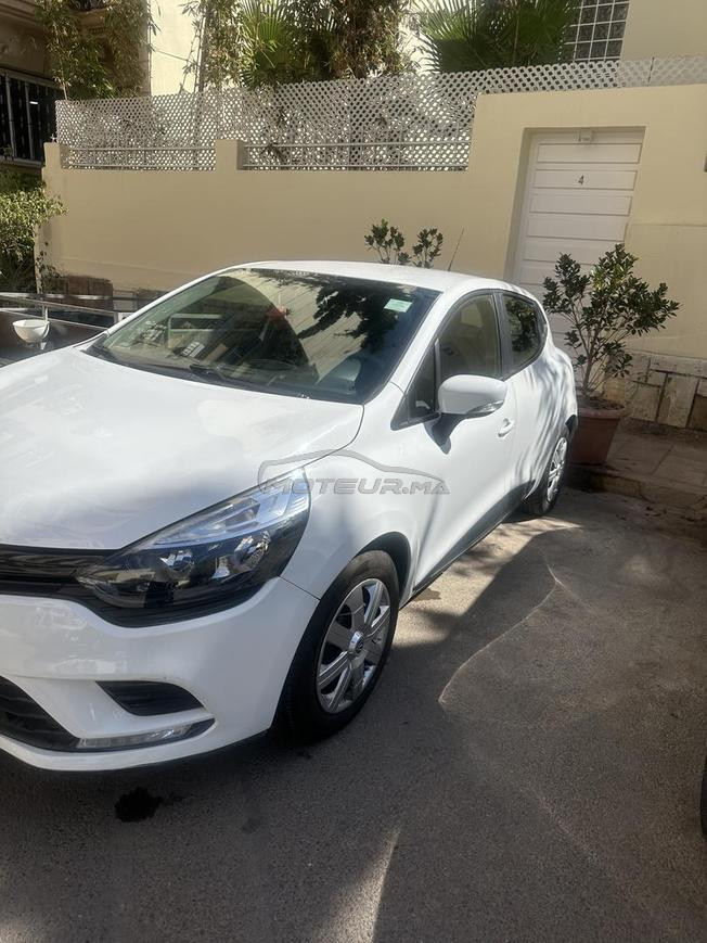 Clio 4 a vendre excellente