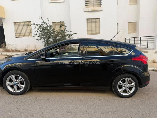 slt je metes en la voiture ford focus 