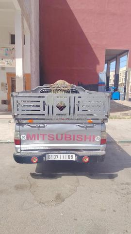 ميتسوبيشي L2500 - 2