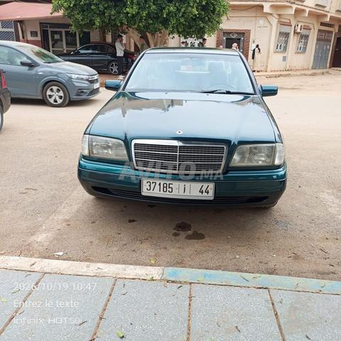 مرسيدس بنز 220