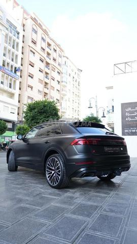 Audi Q8 S-Line - 2