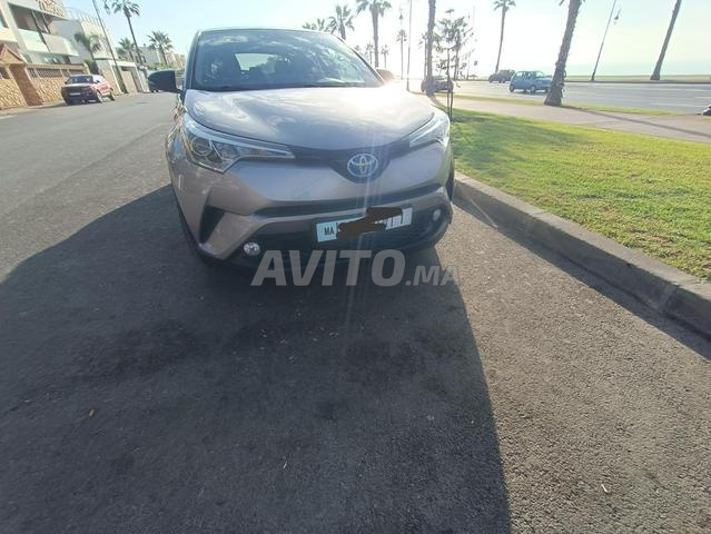 Toyota C-HR - 2