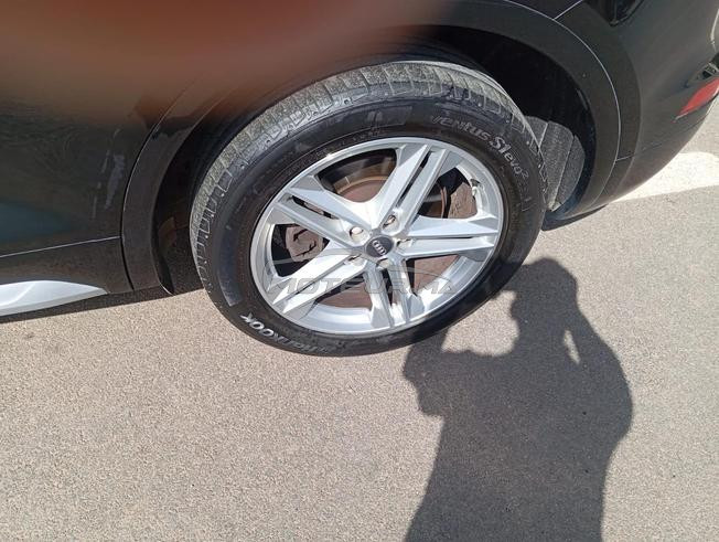  Audi Q5 quattro S line 