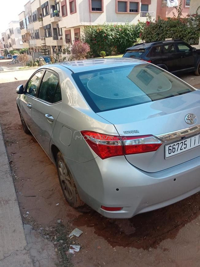 Toyota corolla modèle 2016 touts options 
