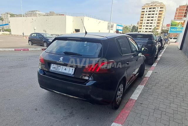 Peugeot 308 Diesel Manuelle 2016 à Tanger - 2