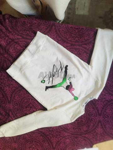 Vêtements d'occasion à vendre à bon prix 👕👖 - 2