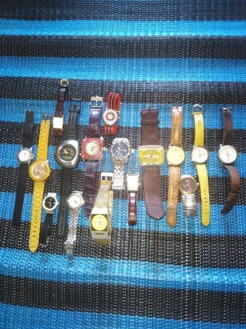 Montres originales à vendre - 2
