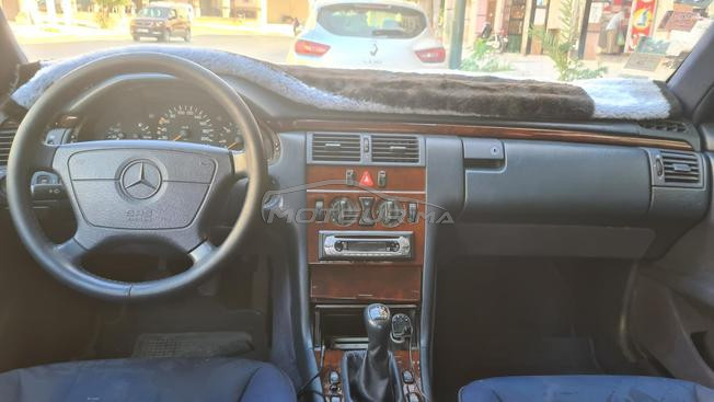 mersdis E220motza
