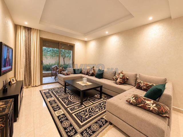 À LOUER – APPARTEMENT EN REZ-DE-CHAUSSÉE 92m² - 2