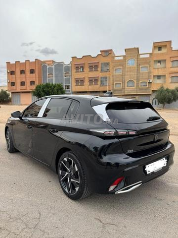 Peugeot 308 Diesel Automatique 2022 à Oujda - 2