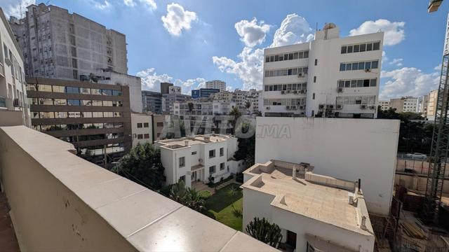 Appartement à louer 82 m² à Casablanca - 2