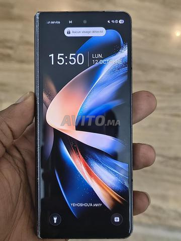 Galaxy Z fold 4 