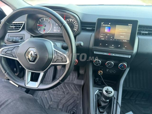 Renault Clio - 2