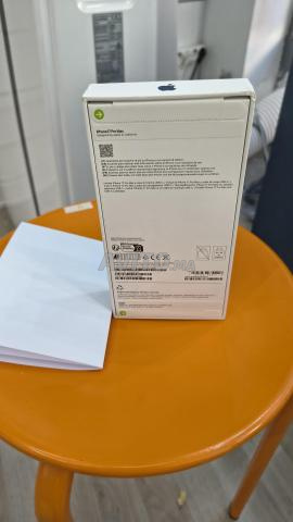 iPhone 17 pro max neuf - 2