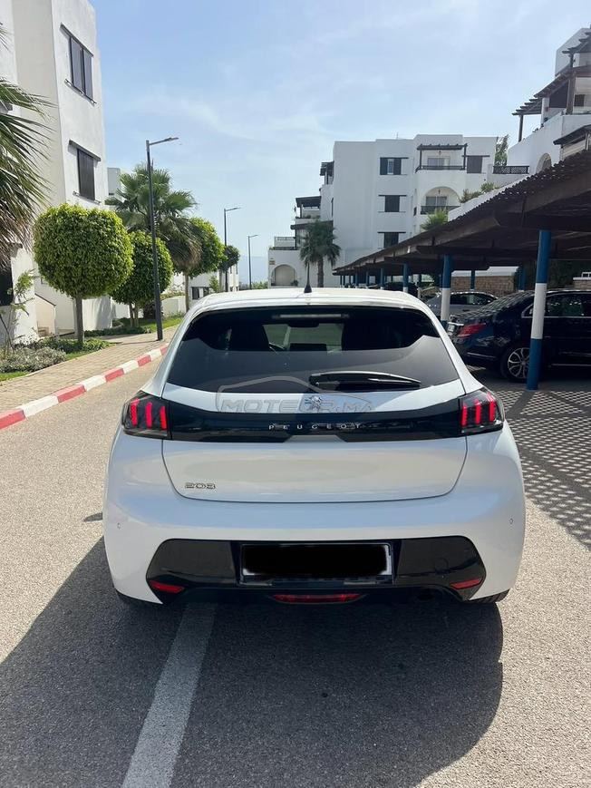 208 model 2020/